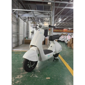 Vi vu cùng hè cho các bé cửa hàng xe Phan Quang